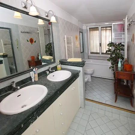 Angelo Emo Tatil Evi *